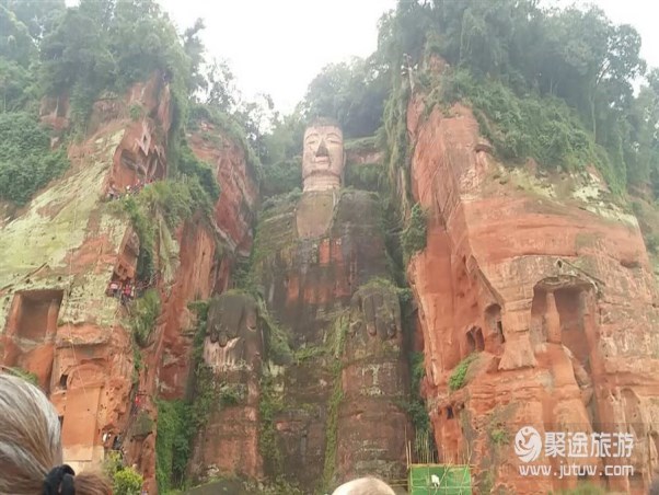 峨眉山旅游