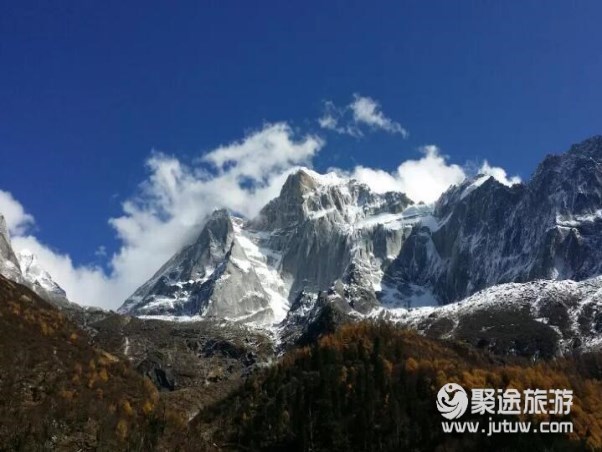 四姑娘山