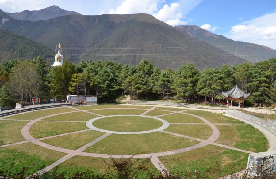 跑马山