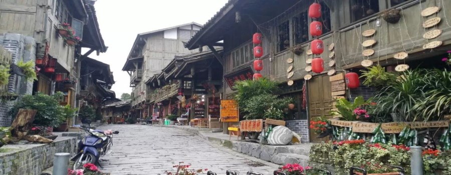 磨西古镇