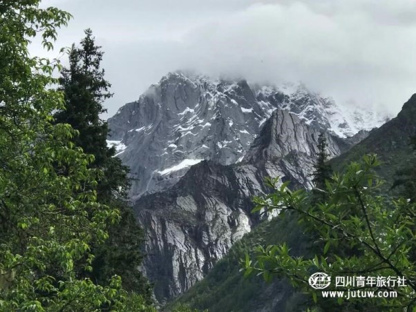 稻城旅游